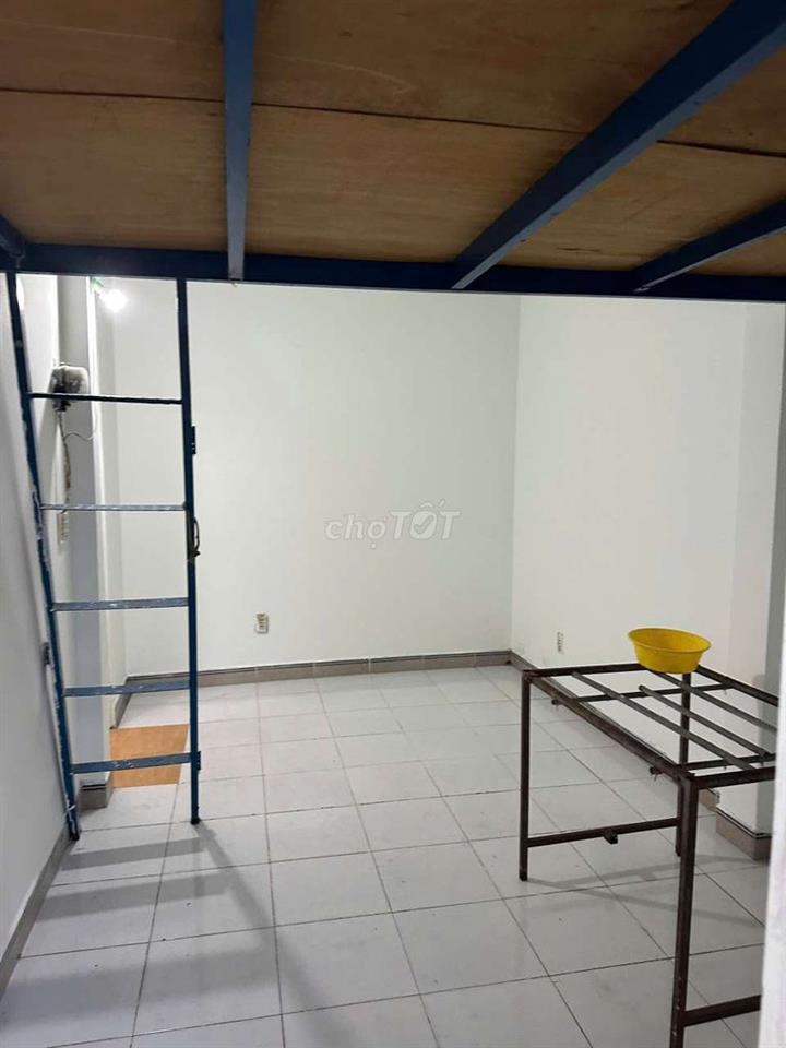 cho thuê phòng trọ ngay câu vượt linh Xuân 
