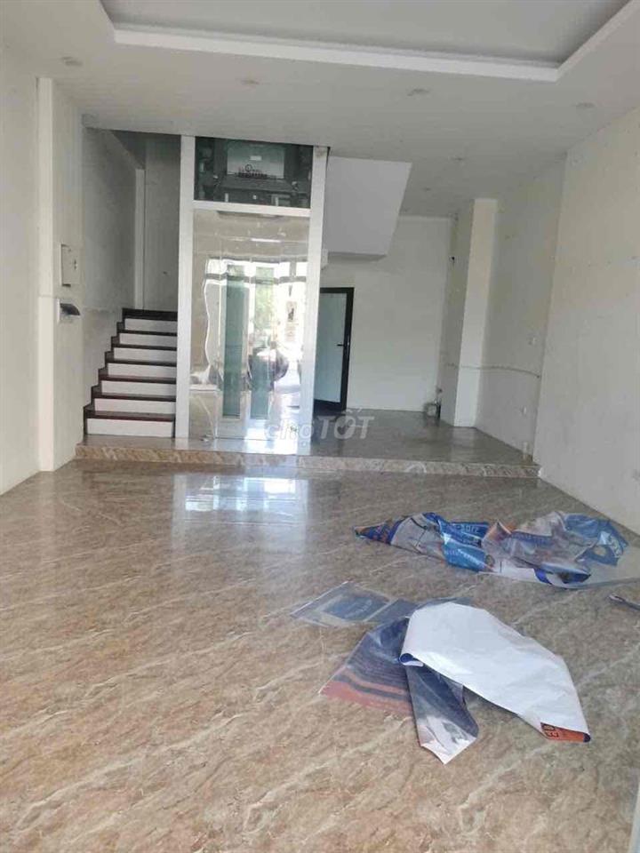 Cho thuê hai tầng làm văn phòng hoặc mặt bằng kinh doanh