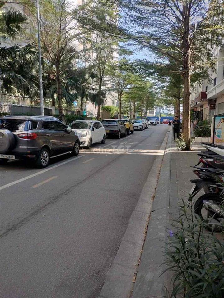 Cho thuê hai tầng làm văn phòng hoặc mặt bằng kinh doanh