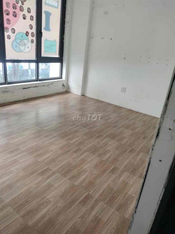 Cho thuê hai tầng làm văn phòng hoặc mặt bằng kinh doanh