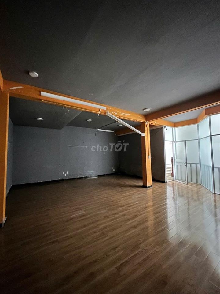 CHO THUÊ 房屋出租 주택 임대 NHÀ LỚN PHAN XÍCH LONG MẶT TIỀN SẦM UẤT PHÚ NHUẬN