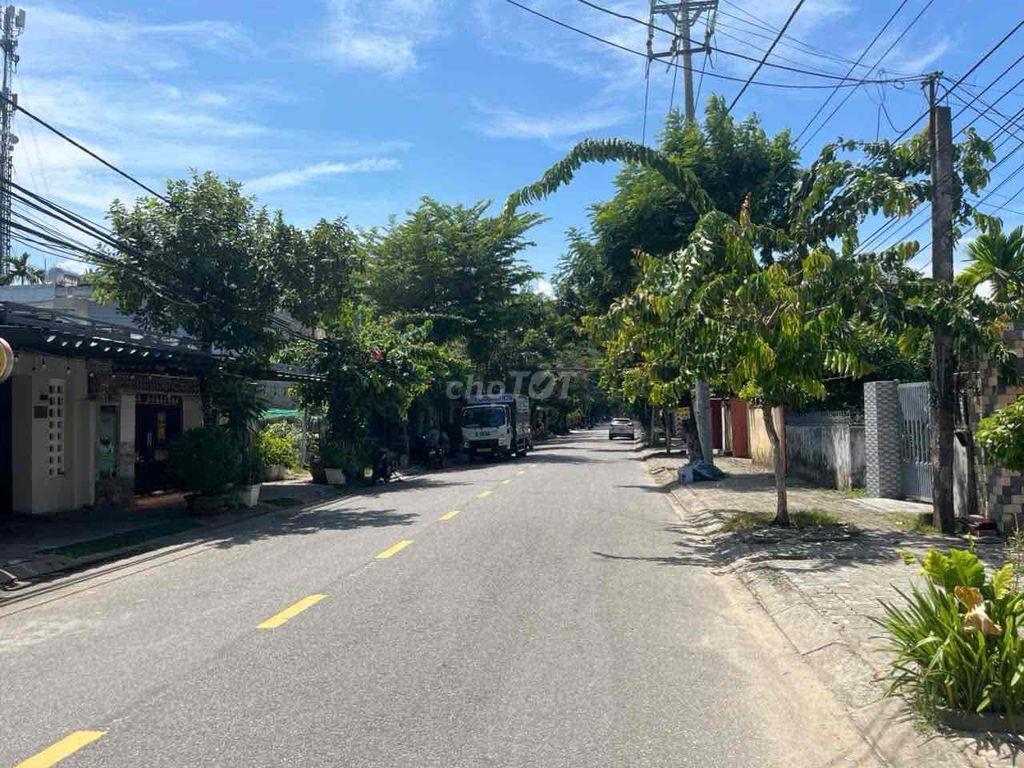 cần bán nha mặt tiền đương ngô xuân thu