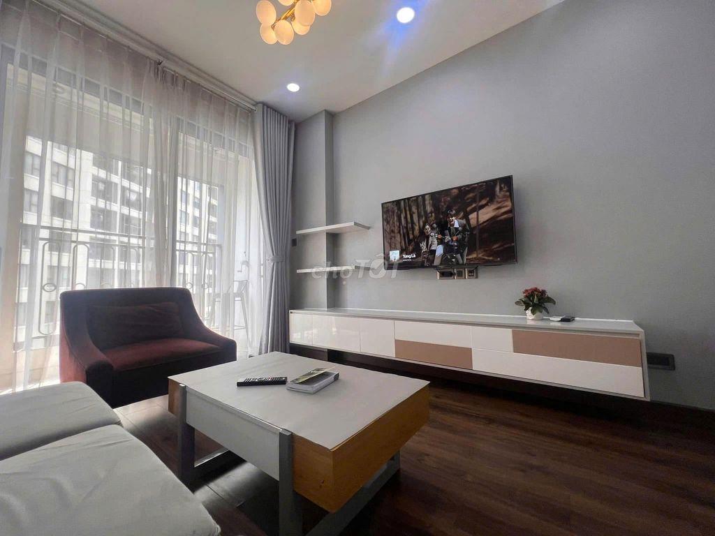 Chung cư The Flemington (Quận 11) căn hộ 96m2- 3 phòng ngủ giá 22tr/th