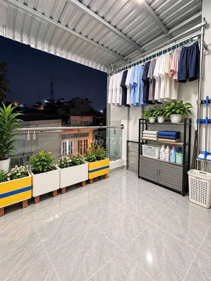 Nhà 3 tầng , 3PN khu vực đường Văn Thân quận 6