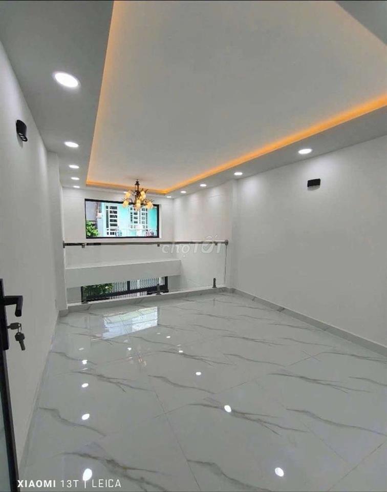 Nhà đẹp 2MTH , HXH , 4 tầng có sân thượng trước sau giá cực đẹp