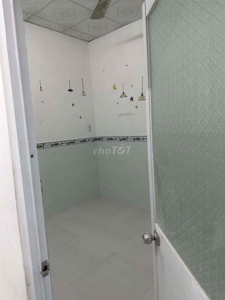 Nhà 1 trệt 1 lầu, ấp 3, đường 3m