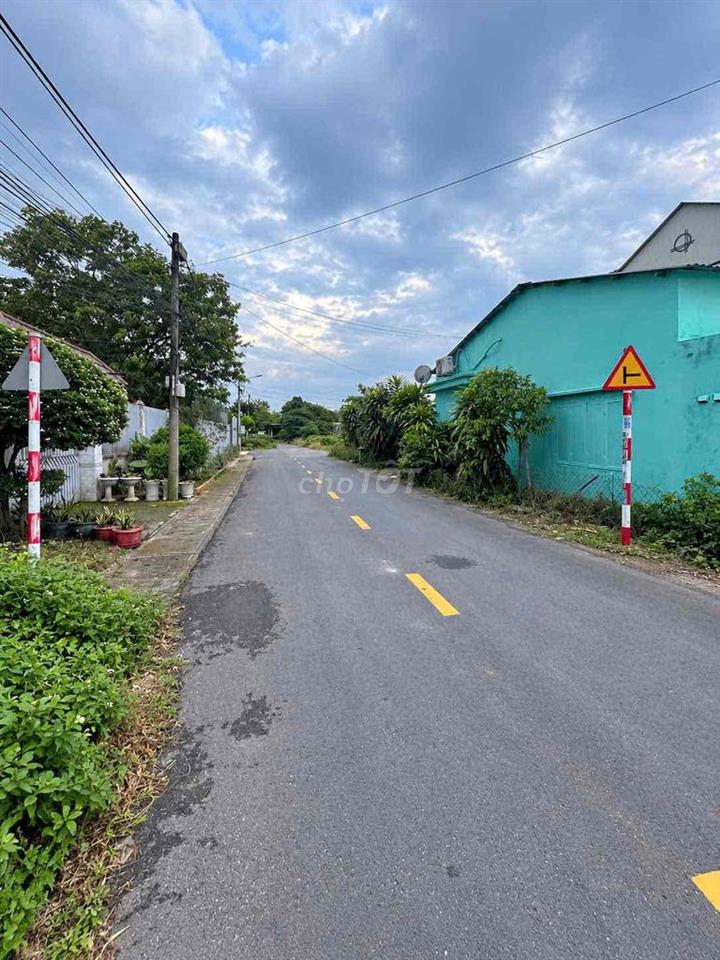 BÁN ĐẤT FULL THỔ CƯ 283m² 550tr TÂN THÔNG HỘI CỦ CHI CÁCH QL22 100m
