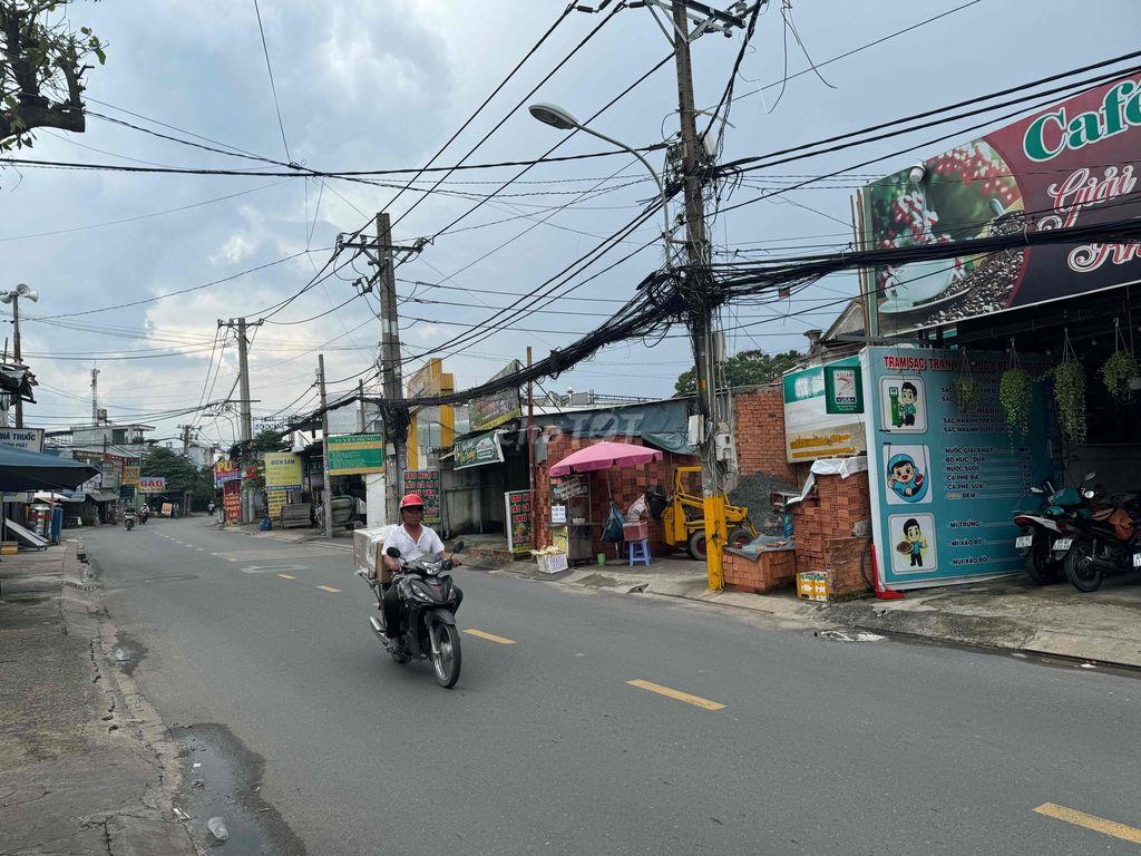 sang quán cafe võng sạc xe máy điện