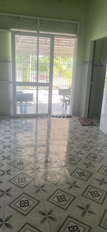 Cho thuê dãy phòng trọ mặt tiền QL1A gần Nhà máy nhiệt điện Vĩnh Tân