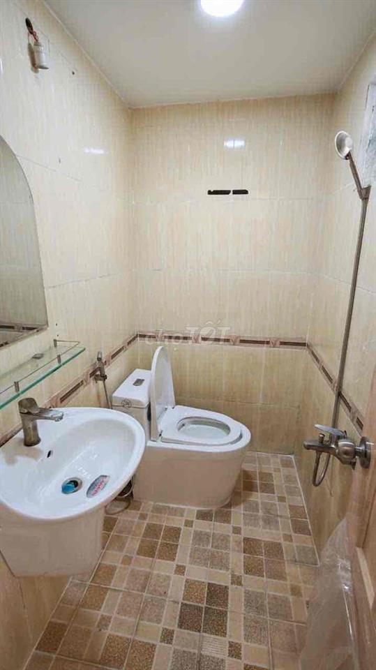 KHÁCH SẠN MẶT TIỀN - PHAN ĐĂNG LƯU - NGUYỄN VĂN ĐẬU - THANG MÁY