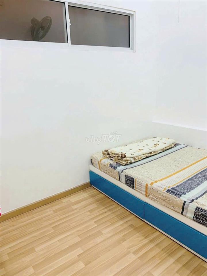 Nhà 1 trệt-1 lầu- 2 phòng ngủ giá 10tr-hẻm số 6 đường số 3- Phú THọ  