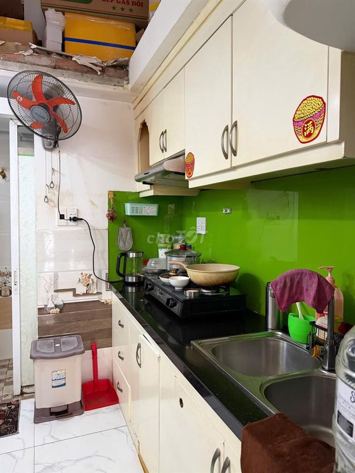Bán nhà 417B/10 Hậu Giang, Phường 11, Quận 6. 23,3m2; 3 phòng ngủ