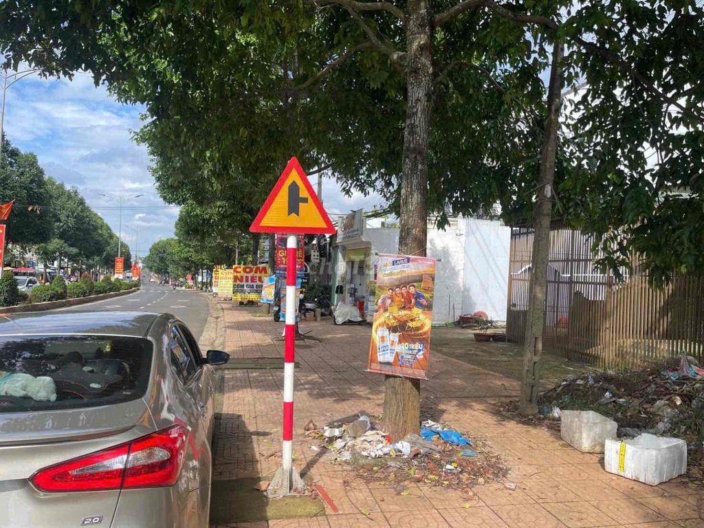 cần bán nhà cấp 4