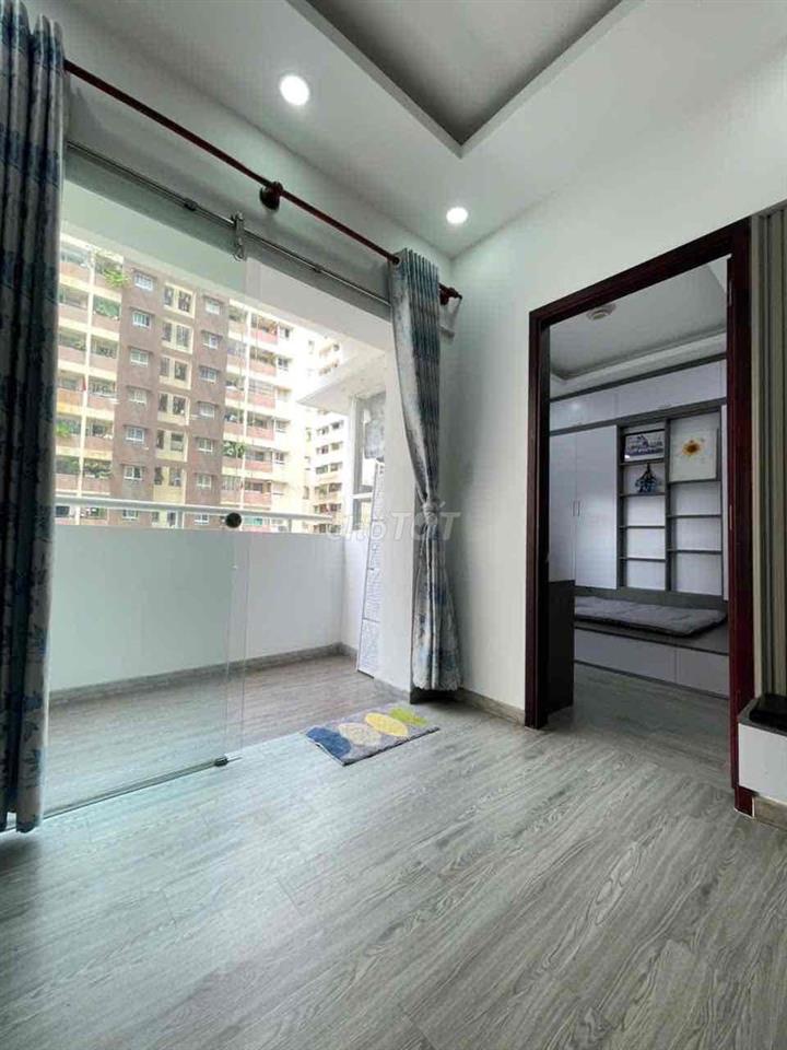 Nhờ  anh em dịch vụ Mình cần bán căn chung cư khang gia có sổ sẵn 71m2