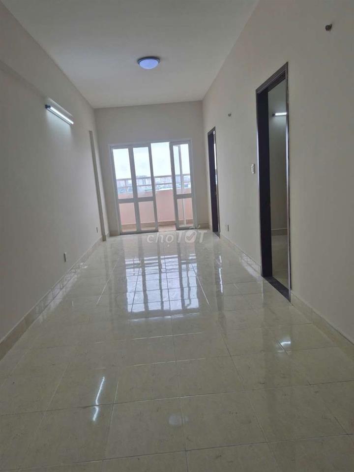 Cho thuê căn hộ mới tinh 71m2