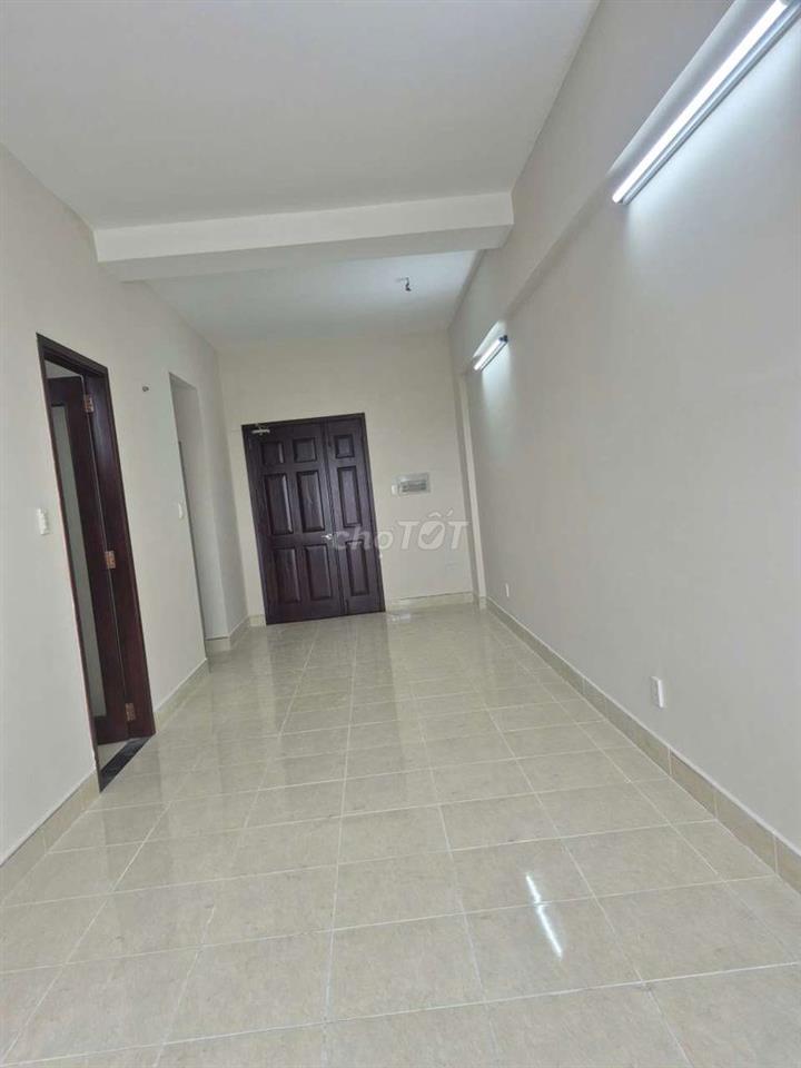 Cho thuê căn hộ mới tinh 71m2