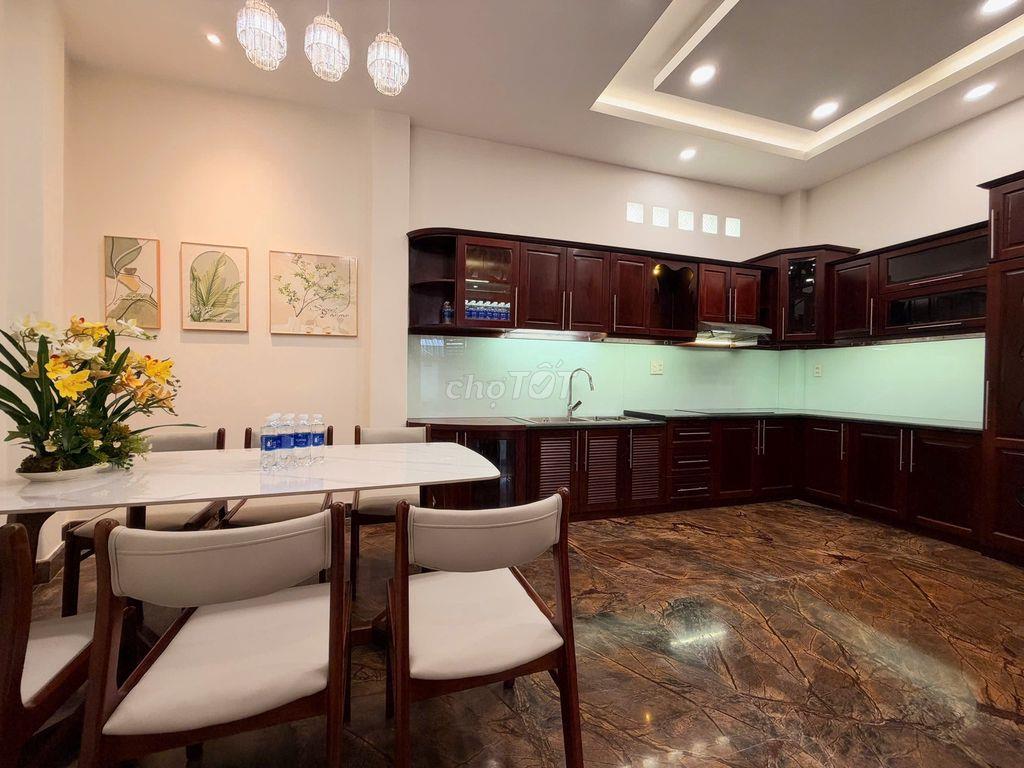 BÁN NHÀ ĐƯỜNG SỐ 11 NGUYỄN VĂN KHỐI GẦN CV LÀNG HOA