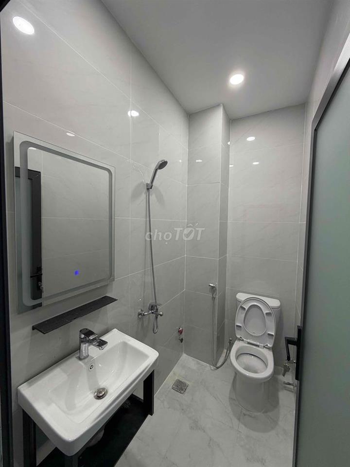 NHÀ MỚI XÂY 100% 1/ LÊ QUANG SUNG Q6