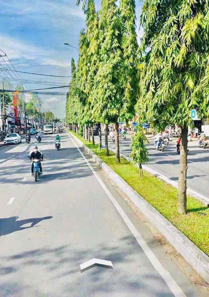 bán Gấp - Mặt Tiền Nguyễn Văn Cừ