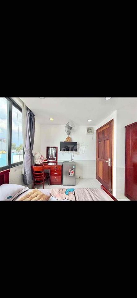 STUDIO MỚI VIEW CỬA SỔ TRỜI