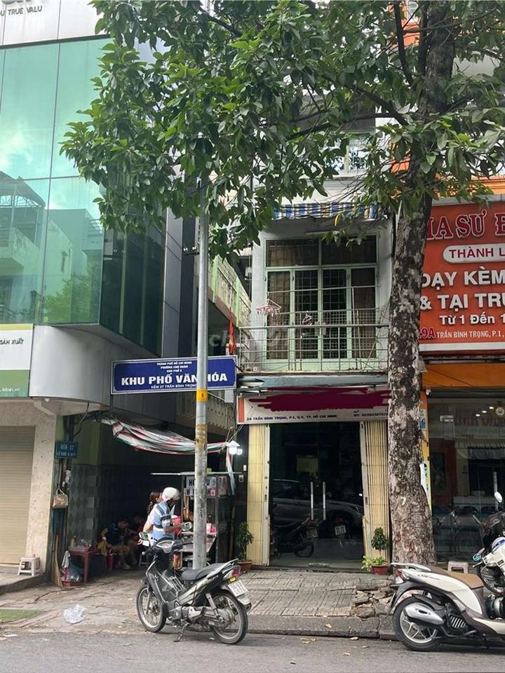 Mặt tiền nhà nguyên căn 29 Trần Bình Trọng P1 Q5
