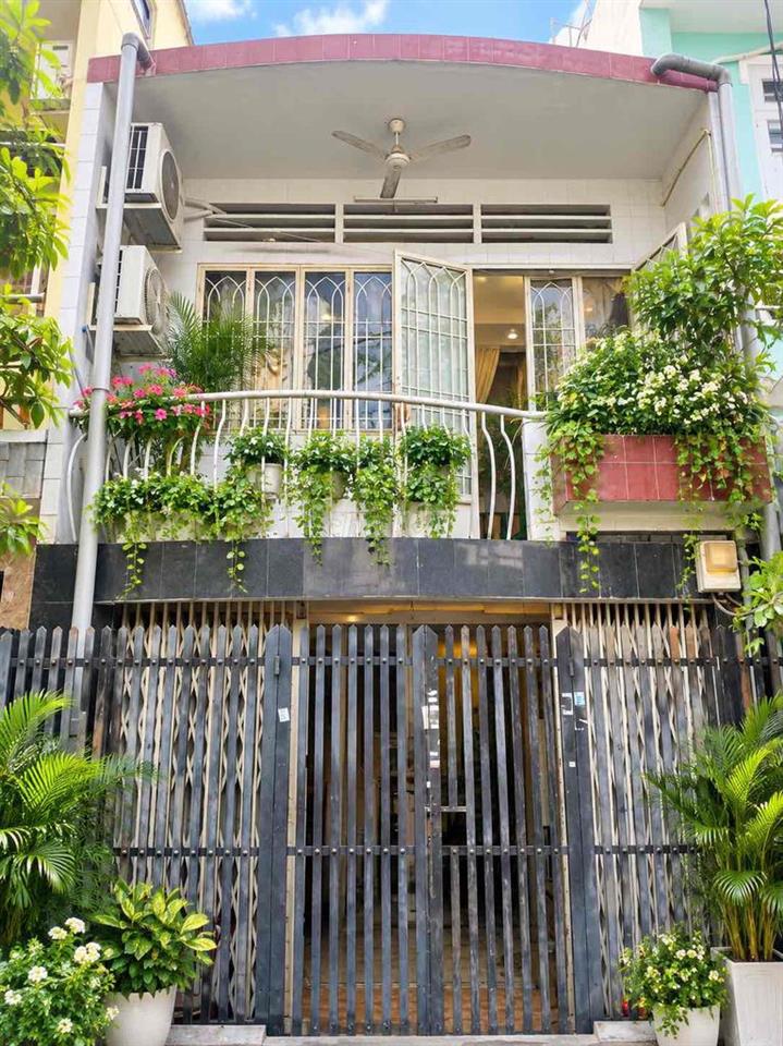 🏡 NHÀ HẺM VIP HÒA BÌNH – TÂN PHÚ 🔥  💥 Hẻm rộng 8M – thông thoáng, di c