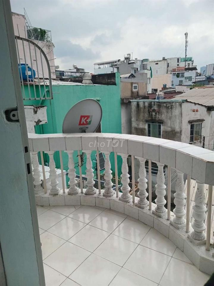 cho thuê nguyên tầng lầu 1