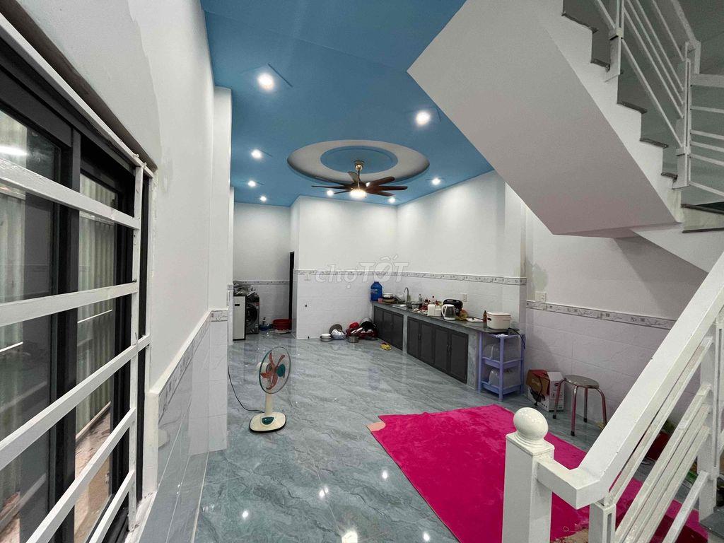 BÁN NHÀ GIÁ 5,2 TỶ – NGANG 5M × DÀI 25M – SỔ HỒNG HOÀN CÔNG