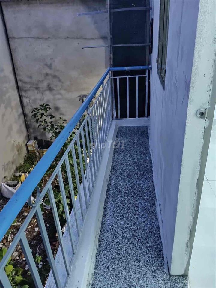 Phòng Trọ 1 Trệt, 1 Lầu Kho C Nhà Bè