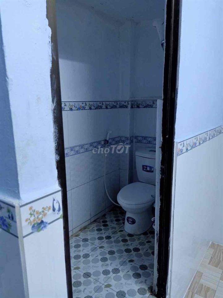 Phòng Trọ 1 Trệt, 1 Lầu Kho C Nhà Bè