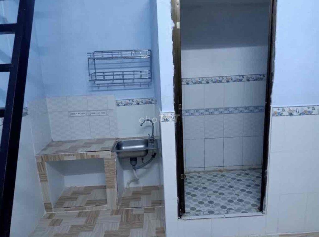 Phòng Trọ 1 Trệt, 1 Lầu Kho C Nhà Bè