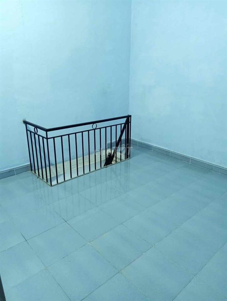 Phòng Trọ 1 Trệt, 1 Lầu Kho C Nhà Bè