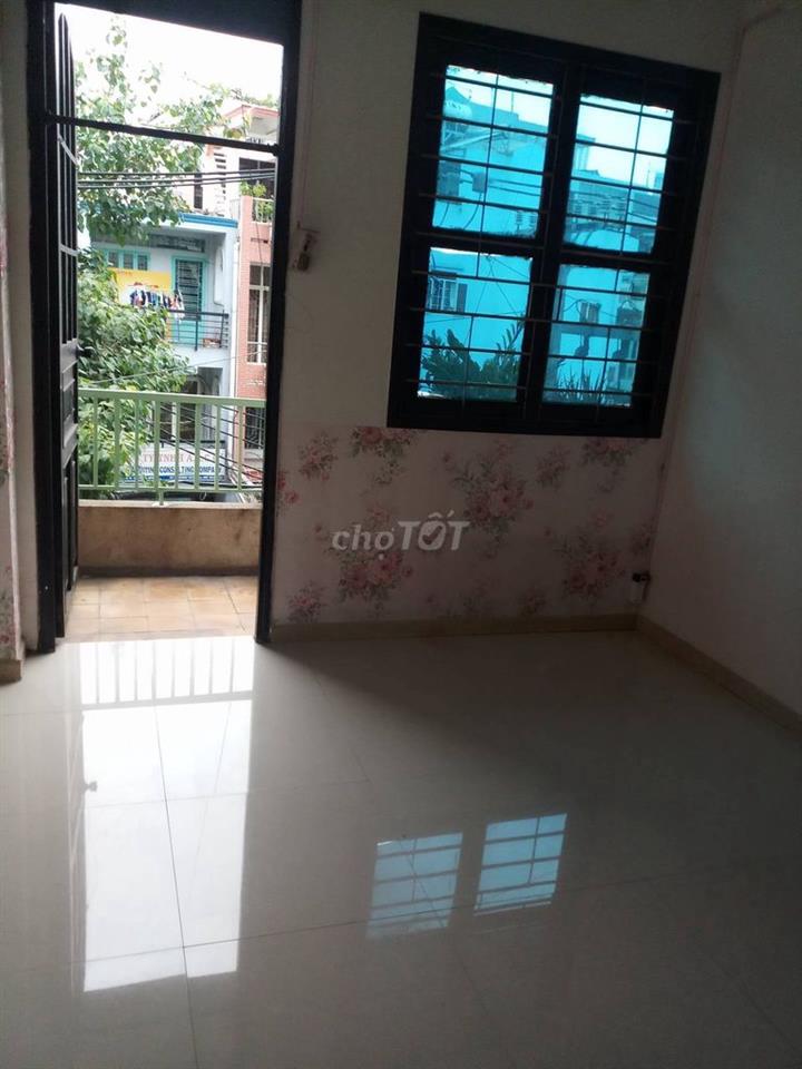 Cho thuê Căn hộ CC Đường Đội Cung ( Q11 cũ), 7.5tr - 60m2