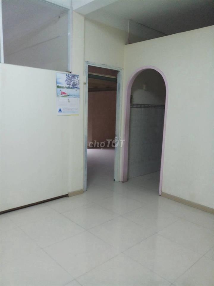 Cho thuê Căn hộ CC Đường Đội Cung ( Q11 cũ), 7.5tr - 60m2