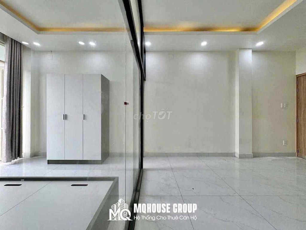 STUDIO BAN CÔNG YÊN THẾ NGAY SÂN BAY DỌN VÀO Ở NGAY