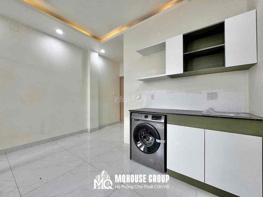 STUDIO BAN CÔNG YÊN THẾ NGAY SÂN BAY DỌN VÀO Ở NGAY