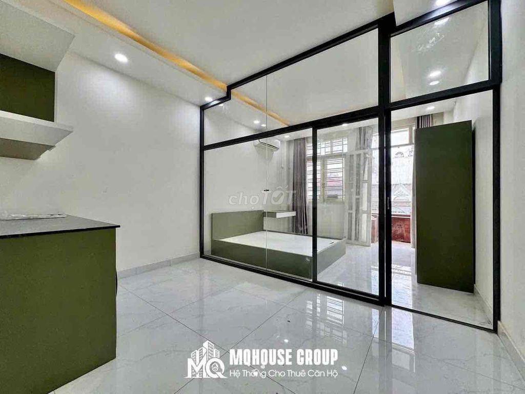 STUDIO BAN CÔNG YÊN THẾ NGAY SÂN BAY DỌN VÀO Ở NGAY