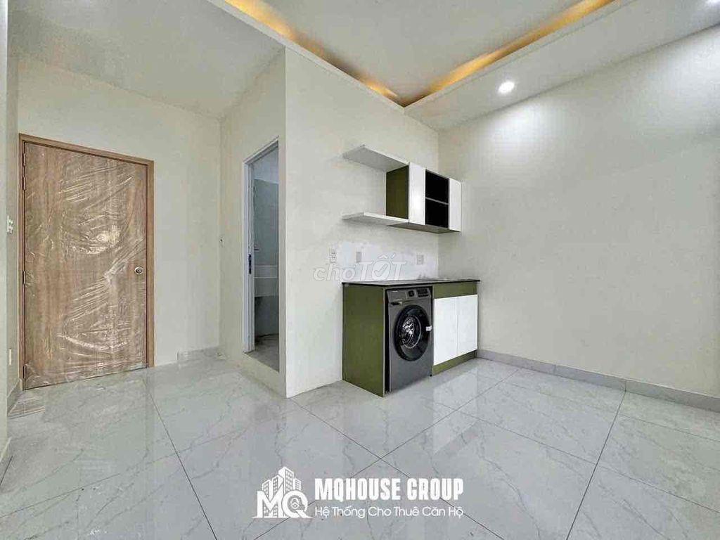 STUDIO BAN CÔNG YÊN THẾ NGAY SÂN BAY DỌN VÀO Ở NGAY