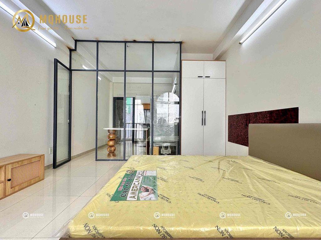 STUDIO BAN CÔNG BẠCH ĐẰNG SÁT SÂN BAY