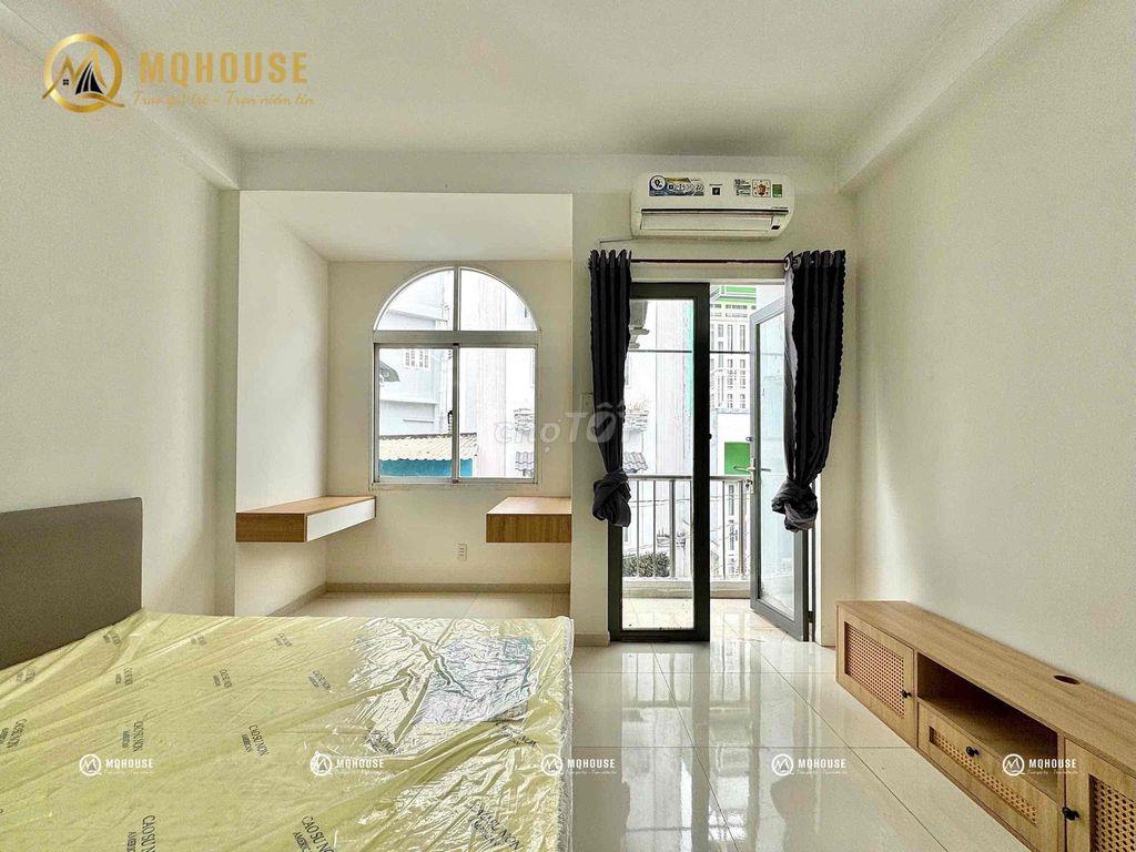 STUDIO BAN CÔNG BẠCH ĐẰNG SÁT SÂN BAY