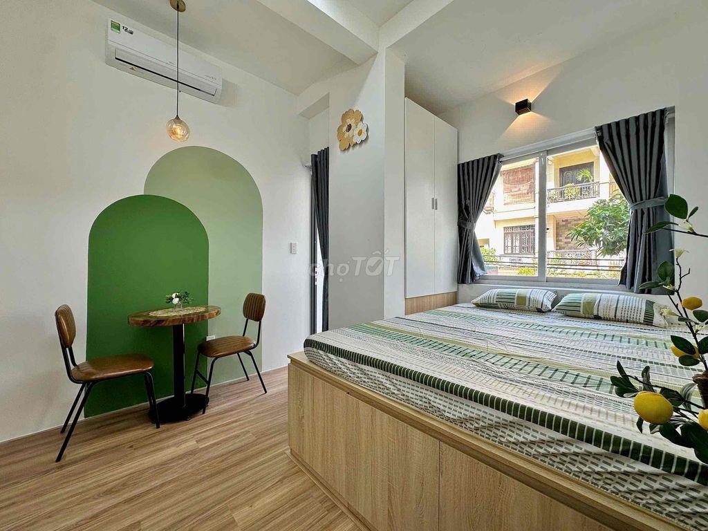 STUDIO BAN CÔNG NGAY SÂN BAY