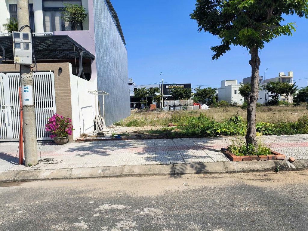 Bán đất Đầm Sen Nam Hòa Xuân B2.138 giá 3.75 Tây Bắc đang cần tiền
