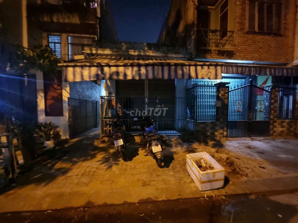 Còn *** 1 phòng mặt tiền Nguyễn Giãn Thanh cho thuê