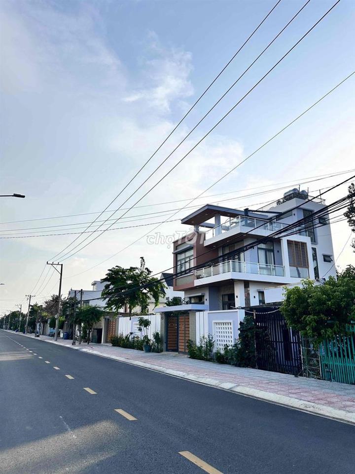cần bán gấp lô đất mặt tiền đường Bình Nhâm 07 5x14=70m2 thổ cư 3.55tỷ