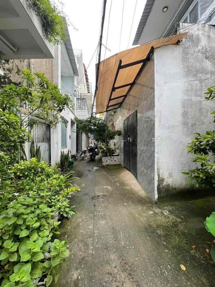 NHÀ BÁN CẤP 4 (Trệt + Lầu)