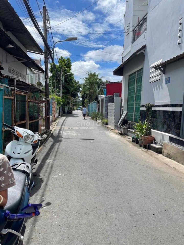 BÁN ĐẤT NỀN