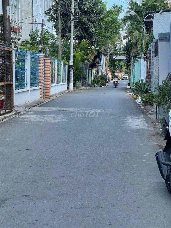 BÁN ĐẤT NỀN