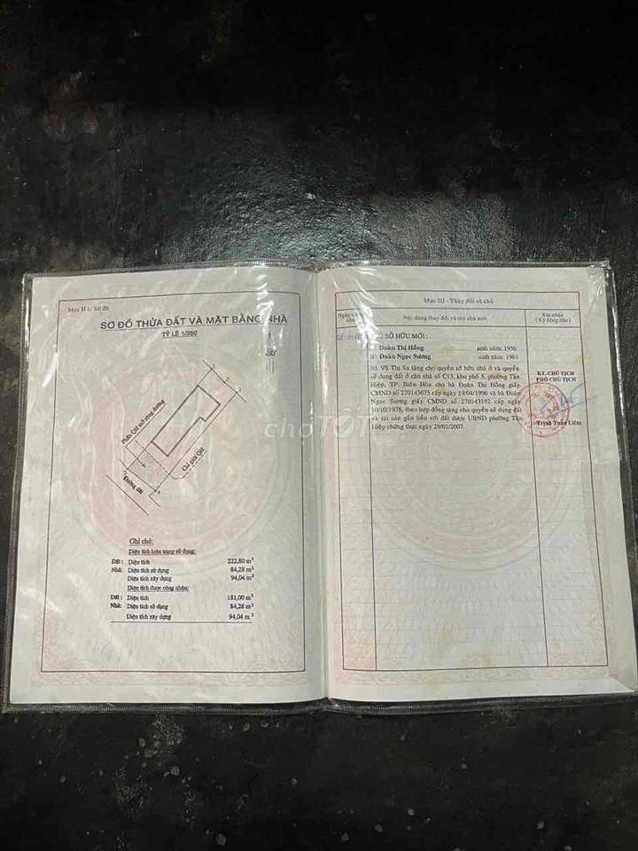 nhà cấp 4,sân ô tô