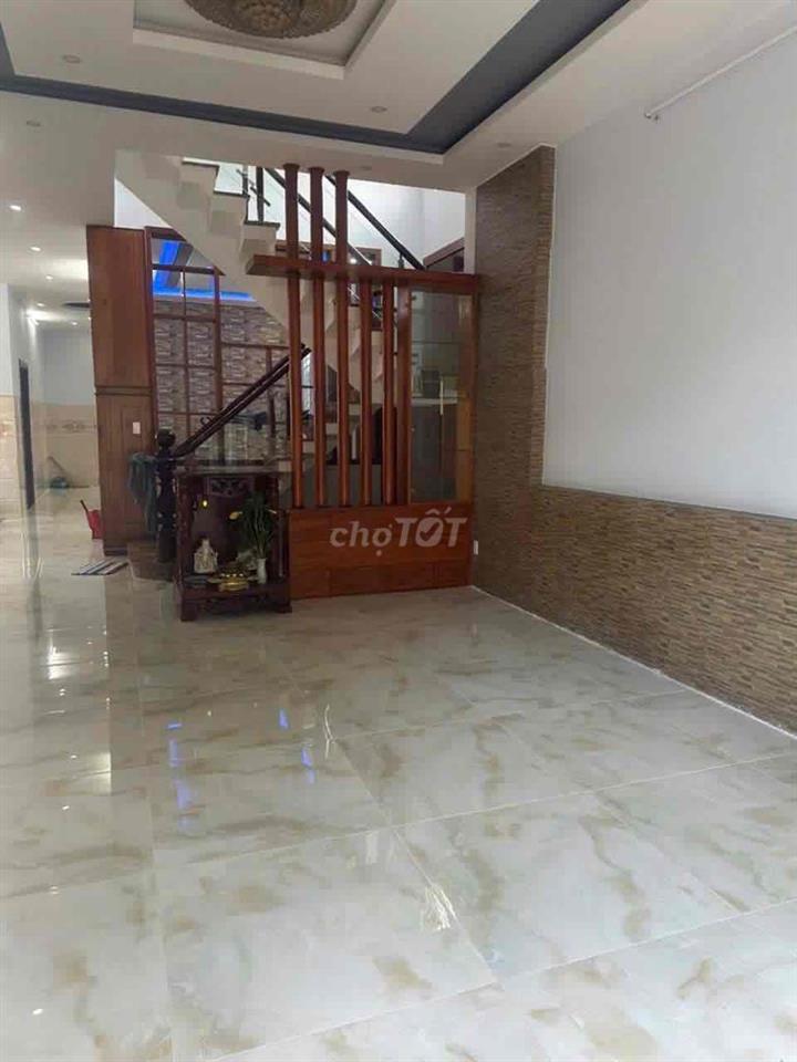 cho thuê nhà có thể làm văn phòng +kho sản xuất nhẹ