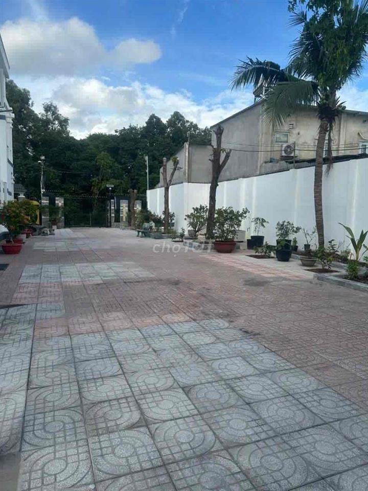 cho thuê nhà có thể làm văn phòng +kho sản xuất nhẹ
